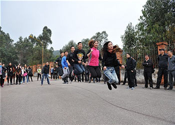 1 (186) 云南财经职业江南娱乐在线登录账号
2019年五年一贯制大专新增招生专业