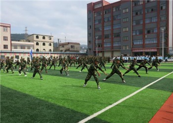 rli, 江南app下载-官方网站
交通职业技工江南娱乐在线登录账号
2020年招生学费