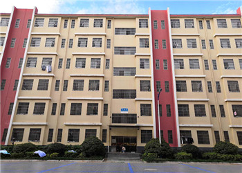 曲靖航空职业技术江南娱乐在线登录账号
2022年五年制报名须知