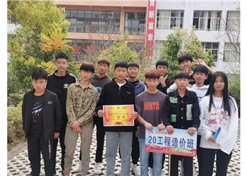 文山州财校2022年普通中专什么时间开学