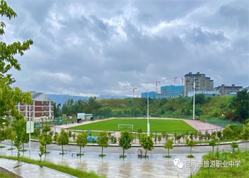 江南app下载-官方网站
市旅游职业高级中学2022年中专专业设置