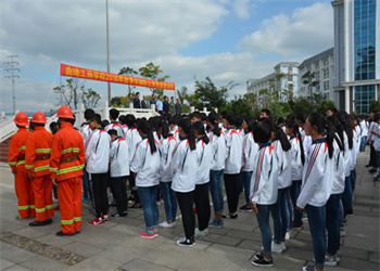 曲靖工商职业技术江南娱乐在线登录账号
2025年五年制大专录取分数线