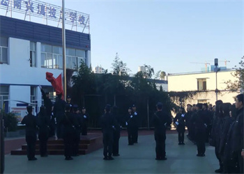 云南兴滇技工江南娱乐在线登录账号
2025年三年制中专报名电话